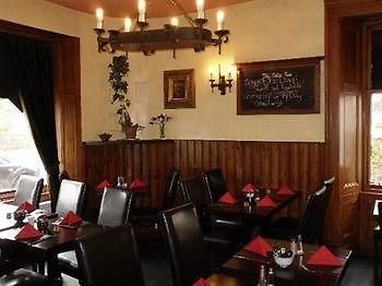 פורטרי The Isles Inn מראה חיצוני תמונה